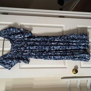 Roaman's beautiful dress, on or off shoulder, bin